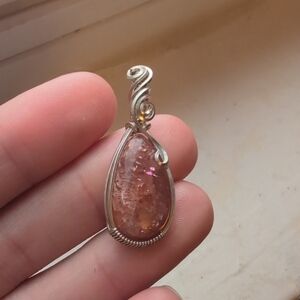 Sterling Silver Sunstone Pendant